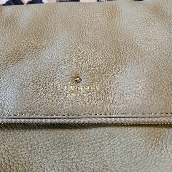 ♤ Kate Spade Mint Green Leather Fold-Over Crossbody Bag - Picture 10 of 16